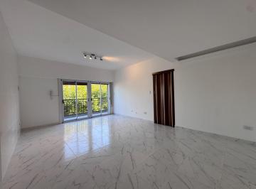 Oficina comercial · 89m² · Oficina en Alquiler en Impecable Estado - Bajas Expensas.
