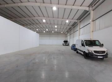 Bodega-Galpón · 870m² · Galpón en Alquiler
