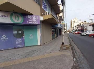 Local comercial · 94m² · Local en Venta