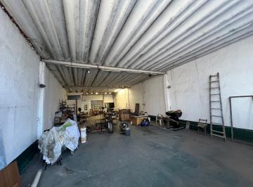 Bodega-Galpón · 349m² · 2 Ambientes · 2 Cocheras · Galpón en Villa Lynch