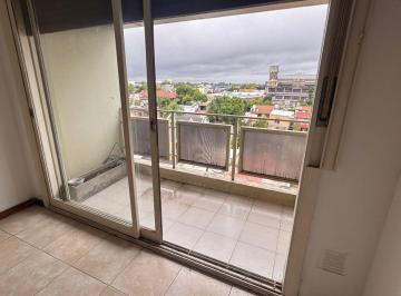Departamento · 77m² · 3 Ambientes · 1 Cochera · Departamento en Villa Ballester