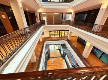 Oficina comercial · 153m² · 10 Ambientes · Oficina en Centro