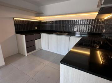 Departamento de 3 ambientes, Liniers · Departamento de 3 Ambientes con Cochera en Villa Luro