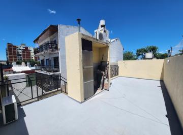PH · 40m² · 2 Ambientes · PH 2 Ambientes en Alquiler en Parque Chacabuco con Terraza Propia
