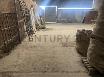 Bodega-Galpón · 250m² · Alquiler de Gapon San Fernando Zona Norte.