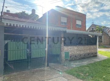 Casa · 70m² · 4 Ambientes · 2 Cocheras · Venta Casa en San Fernando - Virreyes