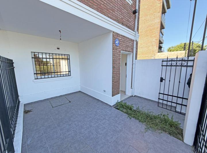 Casa en alquiler en 1° de Julio