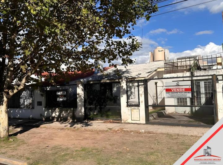 Casa · 125m² · 6 Ambientes · 1 Cochera