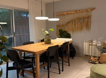 Casa · 130m² · 7 Ambientes · 1 Cochera · Casa en Venta – Rossen Barrio Privado | 3 Dorm. | Galería con Asador