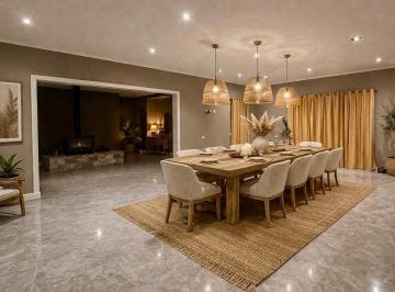 Casa de 5 ambientes, Las Flores · Casa en Venta en Las Flores, Prov. de Buenos Aires.