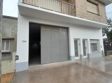 Bodega-Galpón · 400m² · Alquiler Galpon Comercial 400 m²
