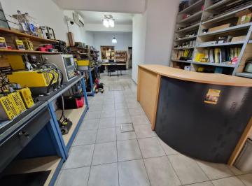 Local comercial · 58m² · Local y Departamento en Venta Sobre Av Espora en Burzaco!
