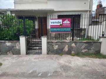 Casa · 150m² · 4 Ambientes · Casa - Wilde