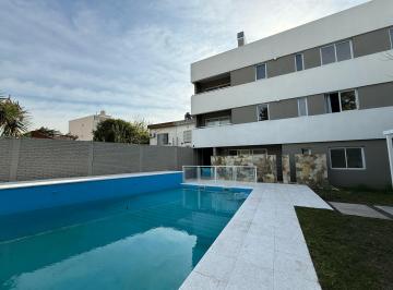 Departamento · 73m² · 3 Ambientes · Deparatamento de Tres Ambientes con Cochera y Terraza a La Venta en Wilde
