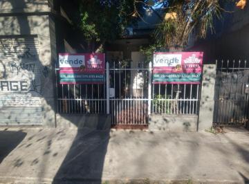 Terreno · 90m² · 4 Ambientes · Casa a Reciclar a La Venta en El Centro de Wilde