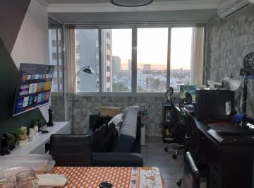 Departamento · 43m² · 2 Ambientes · Departamento de Dos Ambientes Reciclado a Nuevo en Avellaneda