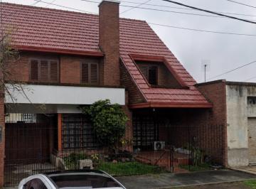 PH · 55m² · 3 Ambientes · PH de Tres Ambientes con Patio a La Venta en Villa Dominico Apto Crédito