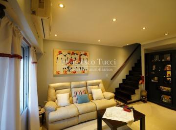 Casa · 170m² · 5 Ambientes · 1 Cochera · Casa en Barrio Marina
