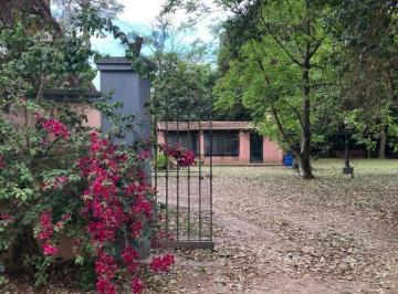 Casa · 250m² · 6 Ambientes · Venta Casa de Campo