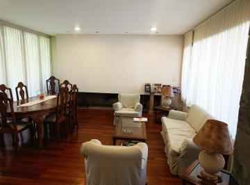 Casa · 360m² · 7 Ambientes · 2 Cocheras · Venta Casa en Altos de Manantiales - Manantiales 1 - Cordoba