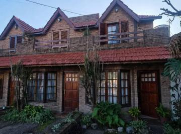 Casa · 81m² · 3 Ambientes · 1 Cochera · Venta Duplex 3 Ambientes en Castelar Sur - con Parque - Apto Crédito