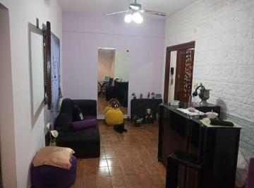 Departamento de 3 ambientes, Flores · Departamento 3 Amb. Muy Buen Estado 78 m² Totales Apto Credito