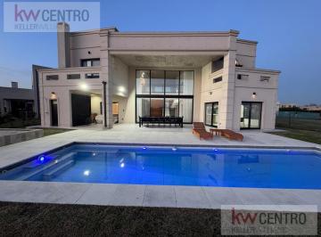 Casa · 245m² · 4 Dormitorios · 1 Cochera · Casa Barrio Cerrado El Cantón - Golf - Maschwitz - Escobar