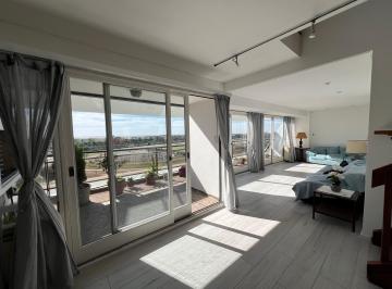 Departamento de 4 ambientes, Palermo · Piso Alto - Vista Al Hipodromo - Balcon - Cocheras!