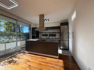 Departamento · 60m² · 3 Ambientes · Venta Depto 3 Ambientes en Pb con Parrilla y Pileta Climatizada