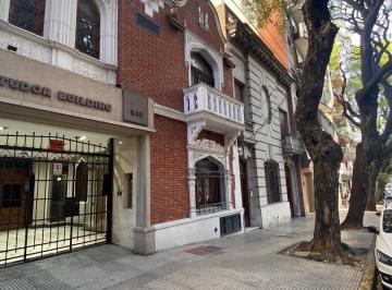 Departamento · 82m² · 4 Ambientes · 1 Cochera · Departamento - Caballito