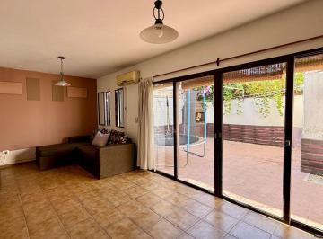 Casa de 5 ambientes, Dorrego · Casa en Venta Dorrego