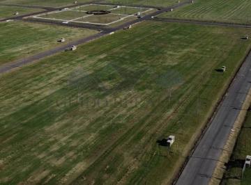 Terreno · 900m² · Terrenos en Alamos II, Entrega 20% y Financiacion en 48 Cuotas