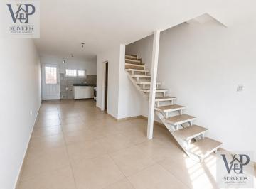 PH · 60m² · 2 Ambientes · 1 Cochera · En Venta PH 2 Dorm. Plottier