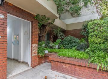 Casa · 164m² · 5 Ambientes · 1 Cochera · Casa en Villa del Parque