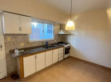 PH de 3 ambientes, Morón · Duplex de 3 Ambientes con Patio Sin Expensas Zona Residencial Alquiler Haedo