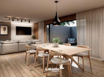 PH de 7 ambientes, Rosario · PH en Venta de 3 Dorm. con Quincho y Piscina en Centro
