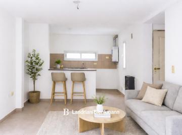 PH · 64m² · 3 Ambientes · 1 Cochera · PH en Cinco Saltos