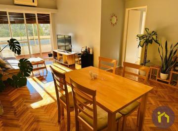Departamento · 85m² · 4 Ambientes · Esquina Premium - Venta de 3 Amb C/dep - con Gran Potencial Para Reciclar