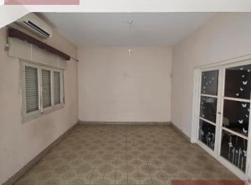 Casa · 146m² · 5 Ambientes · 1 Cochera · Alta Córdoba – Casa 3 Dorm. con Cochera, Patio y Lavadero Independiente