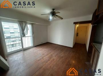 Departamento · 50m² · 3 Ambientes · Departamento - Centro