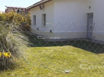 Casa · 70m² · 3 Ambientes · Casa en Comarca Andina
