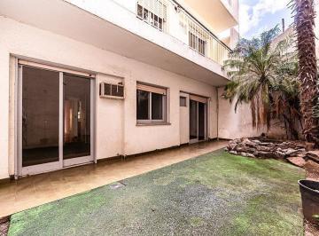 Departamento · 69m² · 4 Ambientes · Departamento 4 Ambientes en Pb con Dos Patios Tipo PH