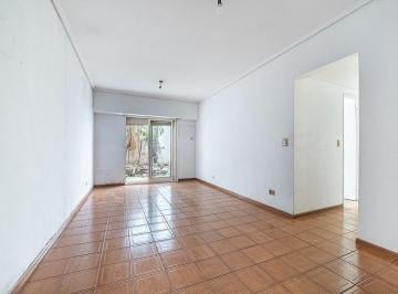 Departamento · 69m² · 4 Ambientes · Departamento 4 Ambientes en Pb con Dos Patios Tipo PH
