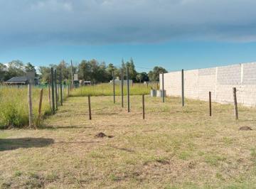 Terreno , Córdoba · Se Vende Lote en B° Cerrado - Estancia Valeriana - Camino 60 Cuadras
