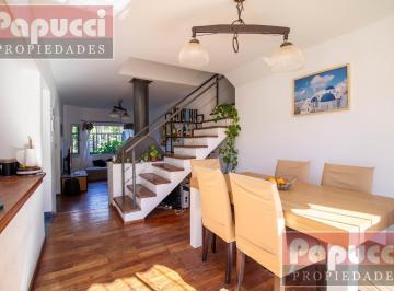 Casa · 116m² · 5 Ambientes · Casa Duplex 5 Amb con Suite y Playroom en Punta Chica