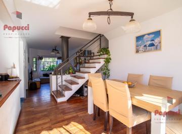Casa · 116m² · 5 Ambientes · Casa Duplex 5 Amb con Suite y Playroom en Punta Chica