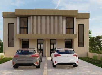 Casa · 112m² · 4 Ambientes · 1 Cochera · Duplex Tres Dorm. - Docta