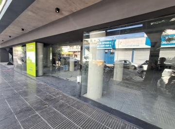 Local comercial · 340m² · 2 Ambientes · En Alquiler Local Comercial a Estrenar con Patio 340 m² Bº Gral. Paz Esquiu Al 800