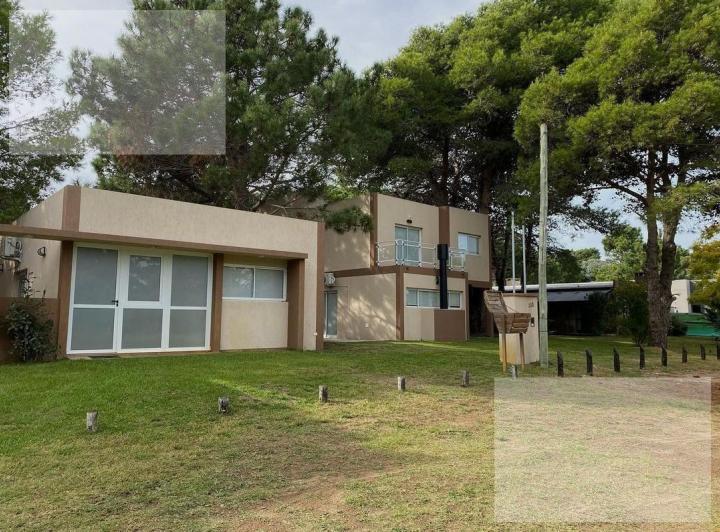 Departamento · 460m² · 16 Ambientes · 6 Cocheras