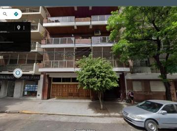Garage , Caballito · Cochera en Edificio con Portón a Control Remoto, Muy Cómoda.